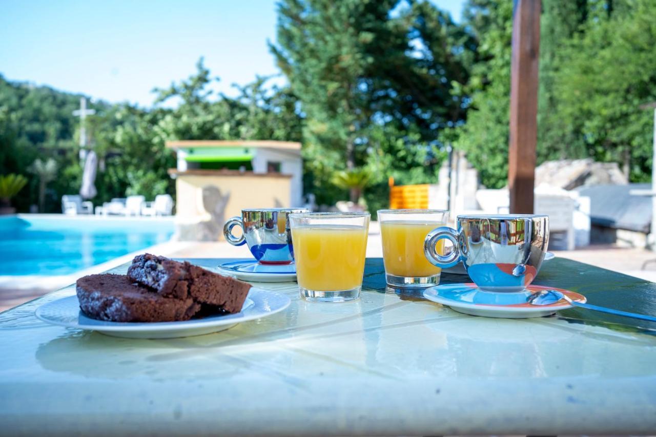 Agriturismo I Pietrini Perugia Luaran gambar